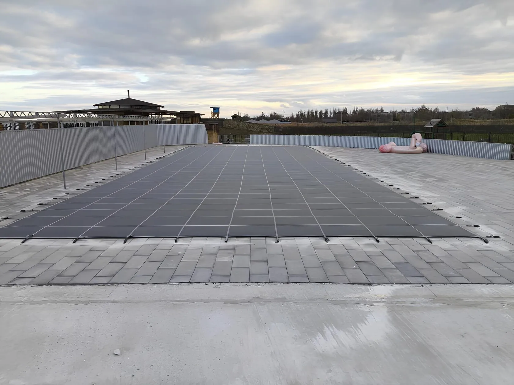 Защитное покрывало для бассейна в Тутаеве